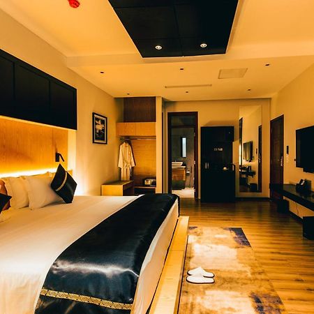 Blackwood Boutique Hotel And Apartments Dar es Salaam Esterno foto