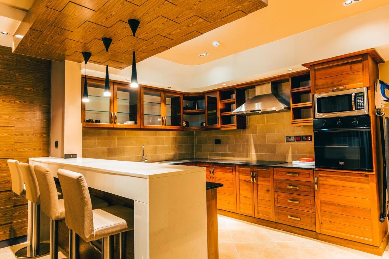 Blackwood Boutique Hotel And Apartments Dar es Salaam Esterno foto